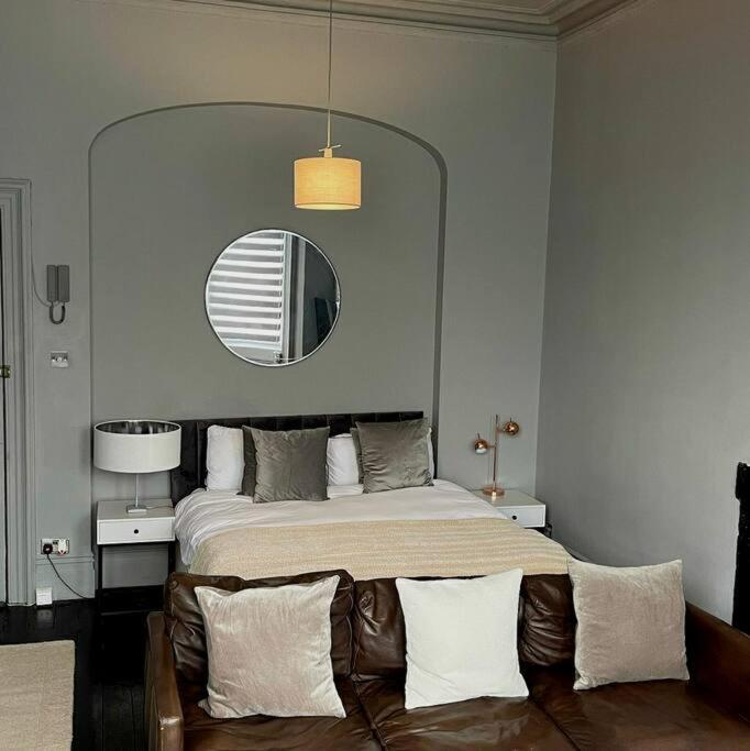 Elegant Studio In Central Hove - 5 Min Walk To Beach - 10 Min To برايتون المظهر الخارجي الصورة