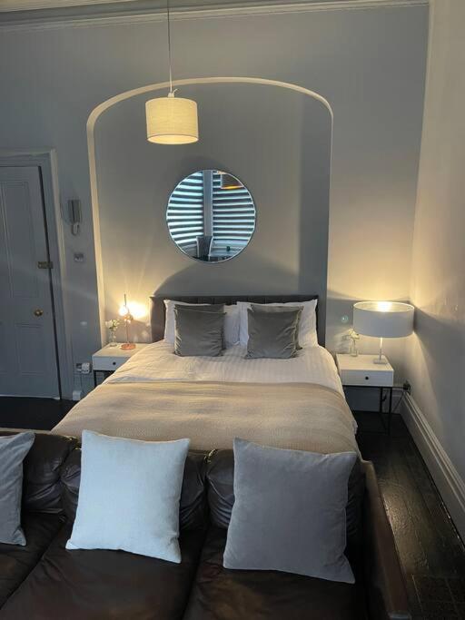Elegant Studio In Central Hove - 5 Min Walk To Beach - 10 Min To برايتون المظهر الخارجي الصورة
